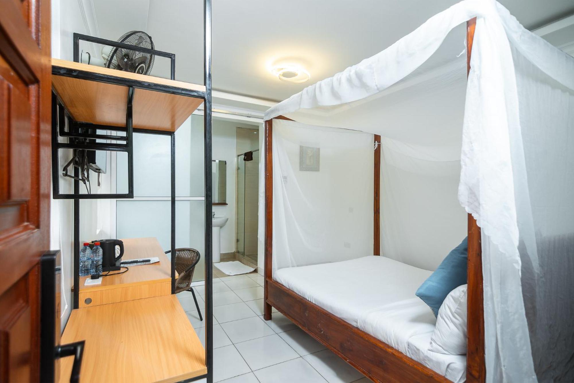Harry'S Kisumu Oasis Aparthotel Bagian luar foto
