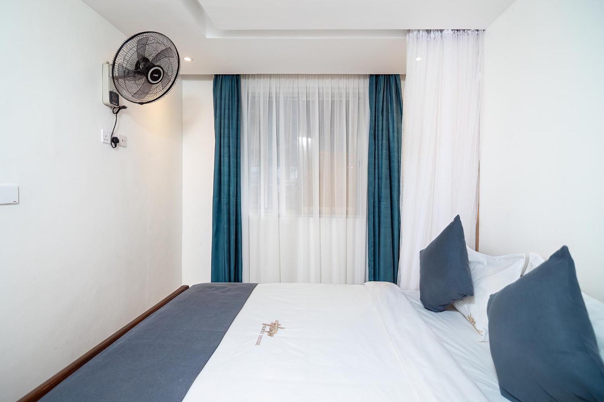 Harry'S Kisumu Oasis Aparthotel Bagian luar foto